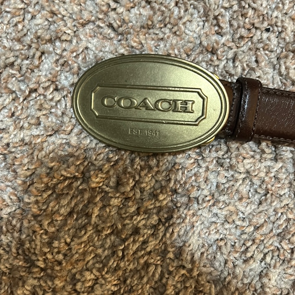 Coach brown leather belt size small new with tags